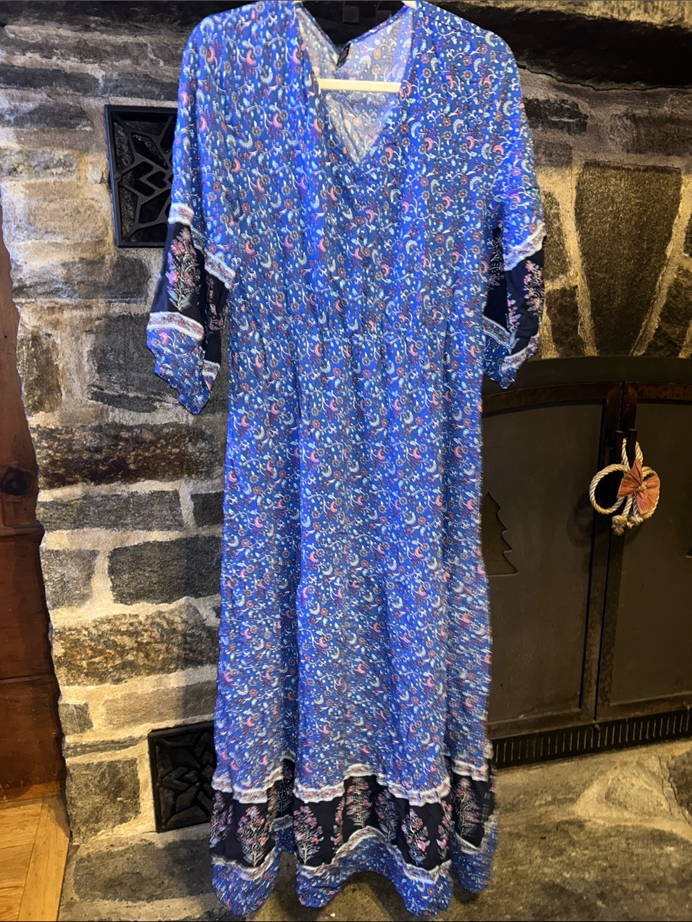 SHEIN Blue Floral V-Neck Maxi Dress with Black Accent Panels